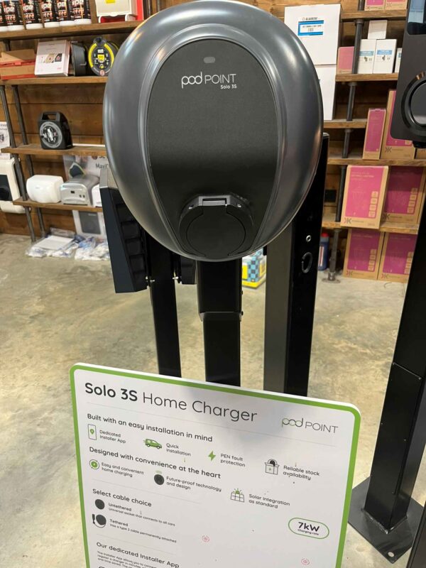 Pod Point PP-A-210051-1 Freestanding Mount for Solo 3 EV Charger - Image 3